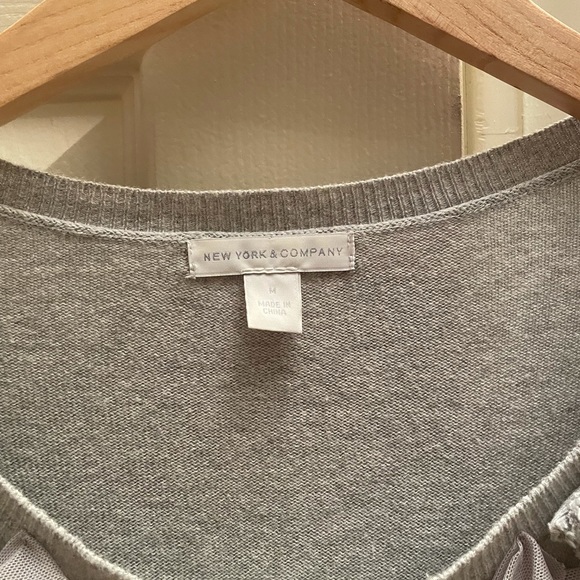 New York & Company quarter sleeve cardigan - Picture 4 of 5